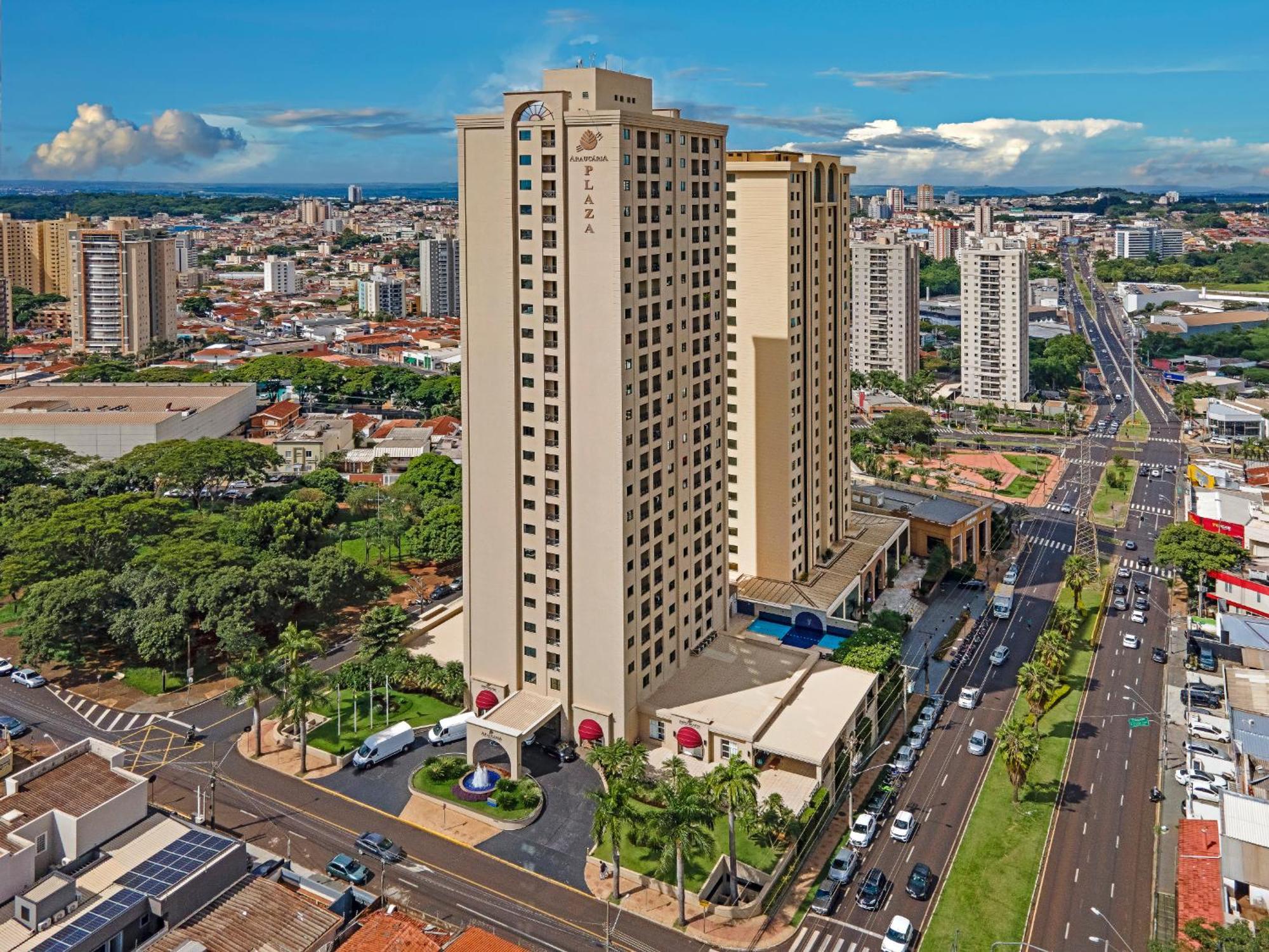 Araucaria Plaza Hotel Ribeirao Preto Exterior photo